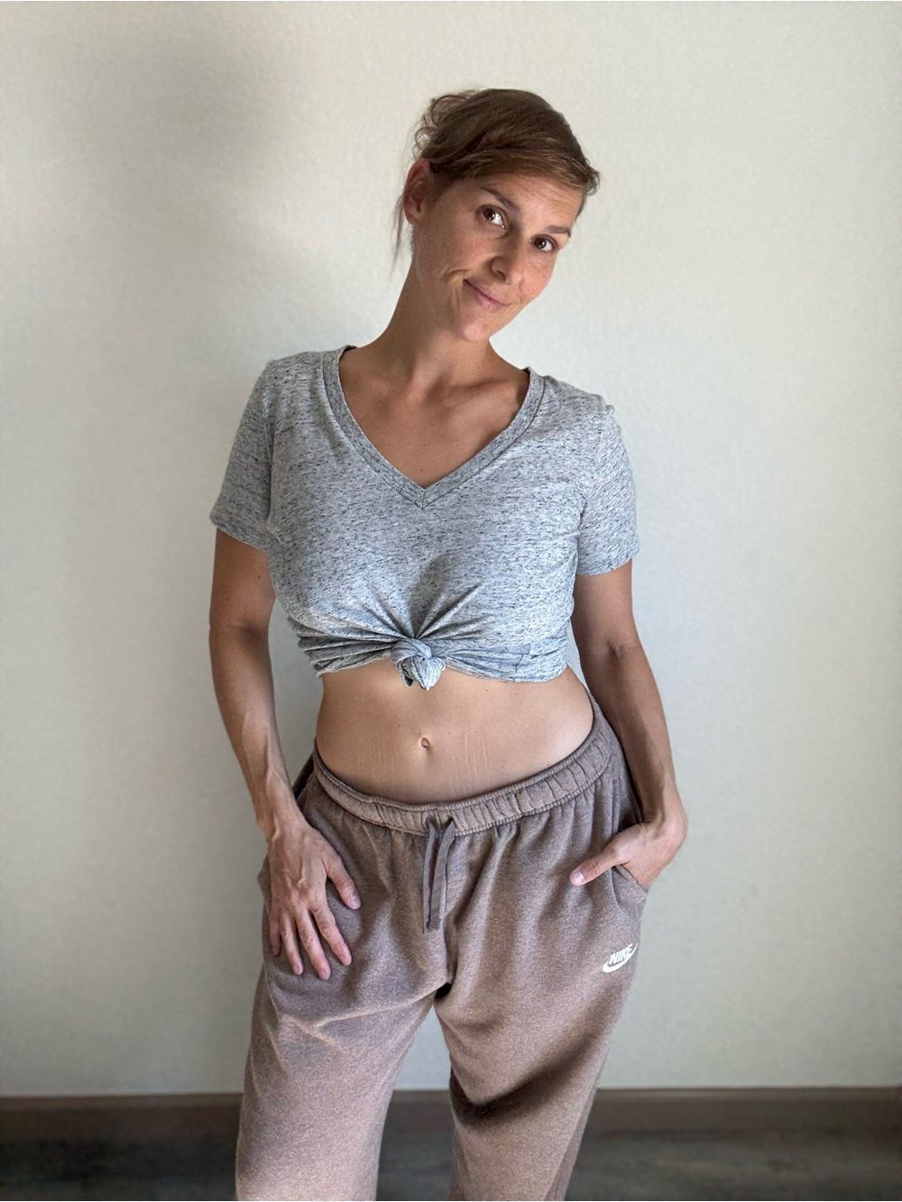 Victoria’s Secret Pink Oversized V Neck Tee Heathered Gray Small